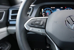 Volkswagen Atlas Cross Sport 2.0T SEL Premium R-Line 4MOTION 2026