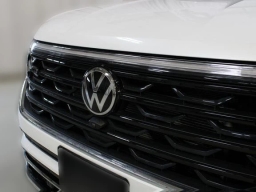 Volkswagen Atlas Cross Sport 2.0T SEL Premium R-Line 4MOTION 2026