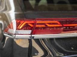 Volkswagen Atlas Cross Sport 2.0T SEL Premium R-Line 4MOTION 2026