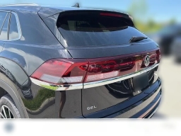 Volkswagen Atlas Cross Sport 2.0T SEL Premium R-Line 4MOTION 2026