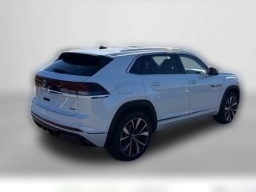 Volkswagen Atlas Cross Sport 2.0T SEL Premium R-Line 4MOTION 2026