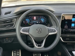 Volkswagen Atlas Cross Sport 2.0T SEL Premium R-Line 4MOTION 2026