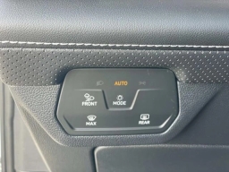 Volkswagen Atlas Cross Sport 2.0T SEL Premium R-Line 4MOTION 2026