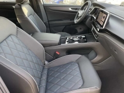 Volkswagen Atlas Cross Sport 2.0T SEL Premium R-Line 4MOTION 2026