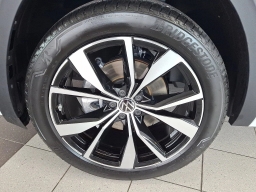 Volkswagen Atlas Cross Sport 2.0T SEL Premium R-Line 4MOTION 2026