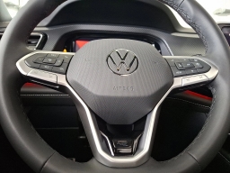 Volkswagen Atlas Cross Sport 2.0T SEL Premium R-Line 4MOTION 2026