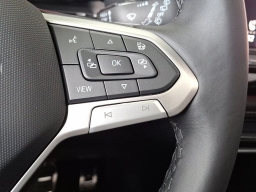 Volkswagen Atlas Cross Sport 2.0T SEL Premium R-Line 4MOTION 2026