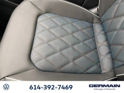 Volkswagen Atlas Cross Sport 2.0T SEL Premium R-Line 4MOTION 2026