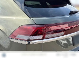 Volkswagen Atlas Cross Sport 2.0T SEL Premium R-Line 4MOTION 2026