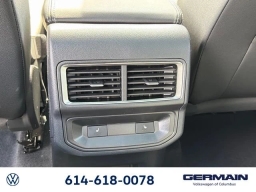 Volkswagen Atlas Cross Sport 2.0T SEL Premium R-Line 4MOTION 2026