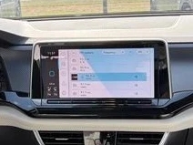 Volkswagen Atlas Cross Sport 2.0T SEL Premium R-Line 4MOTION 2026