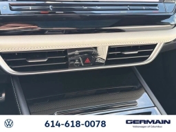 Volkswagen Atlas Cross Sport 2.0T SEL Premium R-Line 4MOTION 2026