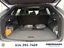 Volkswagen Atlas Cross Sport 2.0T SEL Premium R-Line 4MOTION 2026