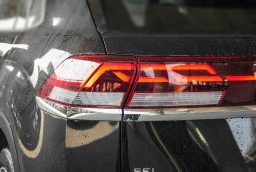 Volkswagen Atlas Cross Sport 2.0T SEL Premium R-Line 4MOTION 2026