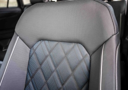 Volkswagen Atlas Cross Sport 2.0T SEL Premium R-Line 4MOTION 2026