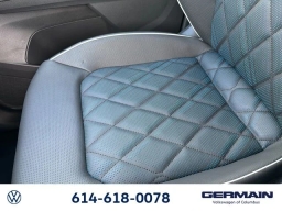 Volkswagen Atlas Cross Sport 2.0T SEL Premium R-Line 4MOTION 2026