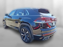 Volkswagen Atlas Cross Sport 2.0T SEL Premium R-Line 4MOTION 2025