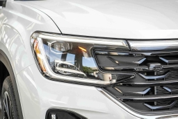 Volkswagen Atlas 2.0T SEL Premium R-Line 4MOTION 2026