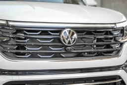 Volkswagen Atlas 2.0T SEL Premium R-Line 4MOTION 2026