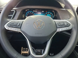 Volkswagen Atlas 2.0T SEL Premium R-Line 4MOTION 2026