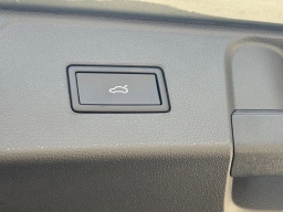 Volkswagen Atlas 2.0T SEL Premium R-Line 4MOTION 2026