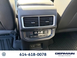 Volkswagen Atlas 2.0T SEL Premium R-Line 4MOTION 2026