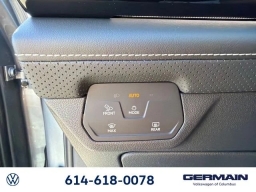 Volkswagen Atlas 2.0T SEL Premium R-Line 4MOTION 2026