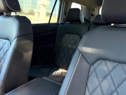 Volkswagen Atlas 2.0T SEL Premium R-Line 4MOTION 2026