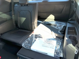 Volkswagen Atlas 2.0T SEL Premium R-Line 4MOTION 2026