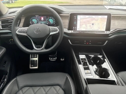 Volkswagen Atlas 2.0T SEL Premium R-Line 4MOTION 2025