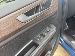 Volkswagen Atlas 2.0T SEL Premium R-Line 4MOTION 2025