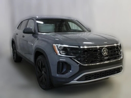 Volkswagen Atlas Cross Sport 2.0T SE w/Technology 4MOTION 2026