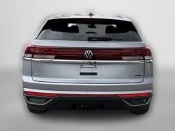 Volkswagen Atlas Cross Sport 2.0T SE w/Technology 4MOTION 2026