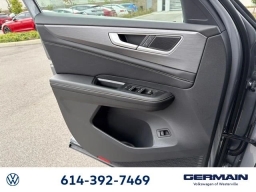 Volkswagen Atlas Cross Sport 2.0T SE w/Technology 4MOTION 2026