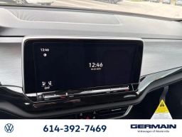 Volkswagen Atlas Cross Sport 2.0T SE w/Technology 4MOTION 2026