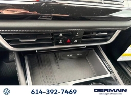 Volkswagen Atlas Cross Sport 2.0T SE w/Technology 4MOTION 2026