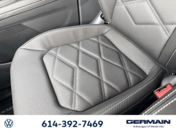 Volkswagen Atlas Cross Sport 2.0T SE w/Technology 4MOTION 2026