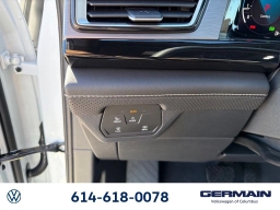 Volkswagen Atlas Cross Sport 2.0T SE w/Technology 4MOTION 2026