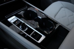 Volkswagen Atlas 2.0T SE w/Technology 4MOTION 2026