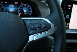 Volkswagen Atlas 2.0T SE w/Technology 4MOTION 2026