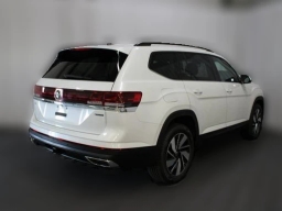 Volkswagen Atlas 2.0T SE w/Technology 4MOTION 2026