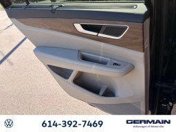 Volkswagen Atlas 2.0T SE w/Technology 4MOTION 2026