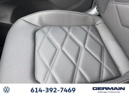 Volkswagen Atlas 2.0T SE w/Technology 4MOTION 2026