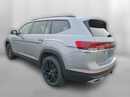 Volkswagen Atlas 2.0T SE w/Technology 4MOTION 2026
