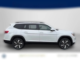 Volkswagen Atlas 2.0T SE w/Technology 4MOTION 2026