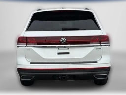 Volkswagen Atlas 2.0T SE w/Technology 4MOTION 2026