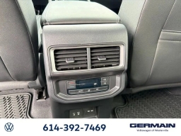 Volkswagen Atlas 2.0T SE w/Technology 4MOTION 2026