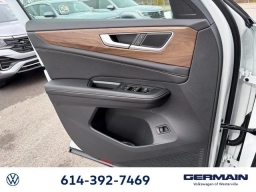 Volkswagen Atlas 2.0T SE w/Technology 4MOTION 2026