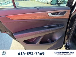 Volkswagen Atlas 2.0T SE w/Technology 4MOTION 2026