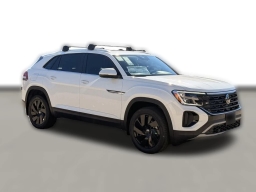 Volkswagen Atlas Cross Sport 2.0T SE w/Technology FWD 2026